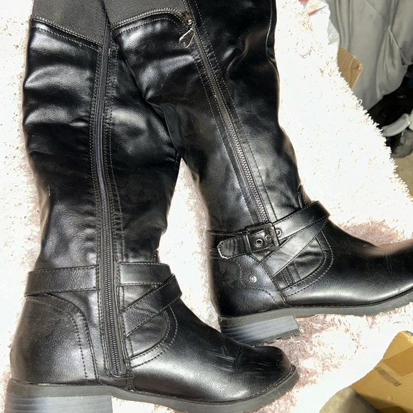 G by Guess boots size 7.5 - Picture 3 of 5